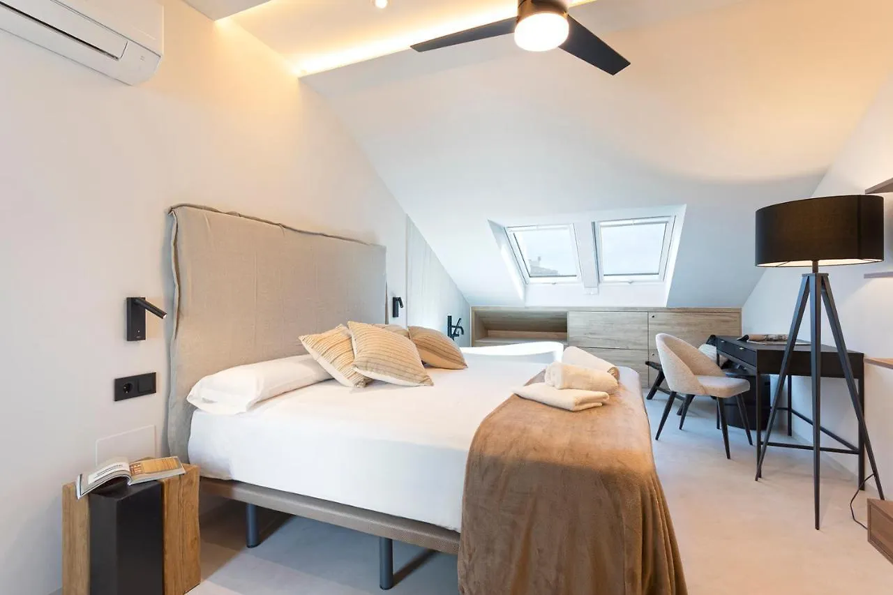Appartement Magnificent Renovated 2Bd 2Bth Duplex With Terrace - City Centre Málaga