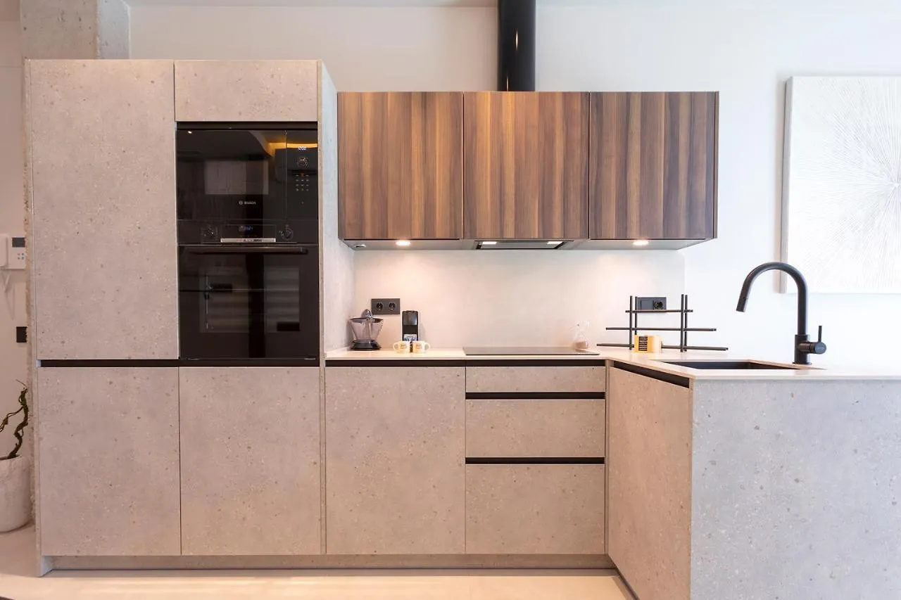 מאלגה Magnificent Renovated 2Bd 2Bth Duplex With Terrace - City Centre דירה