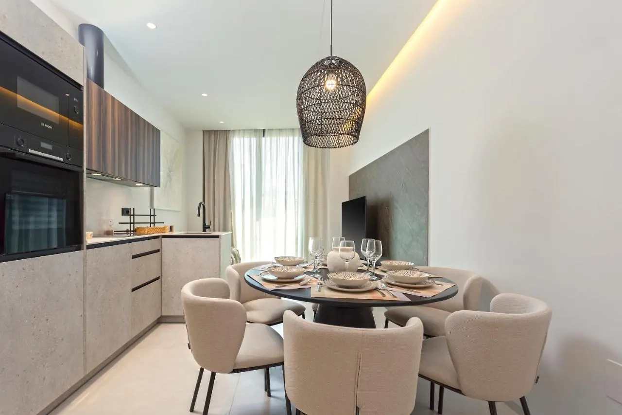 מאלגה Magnificent Renovated 2Bd 2Bth Duplex With Terrace - City Centre 0*,  ספרד